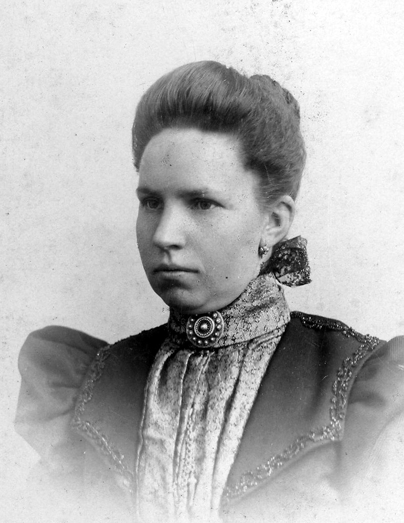 viii_10_ida_van_schaik_1881_1971.jpg.jpg